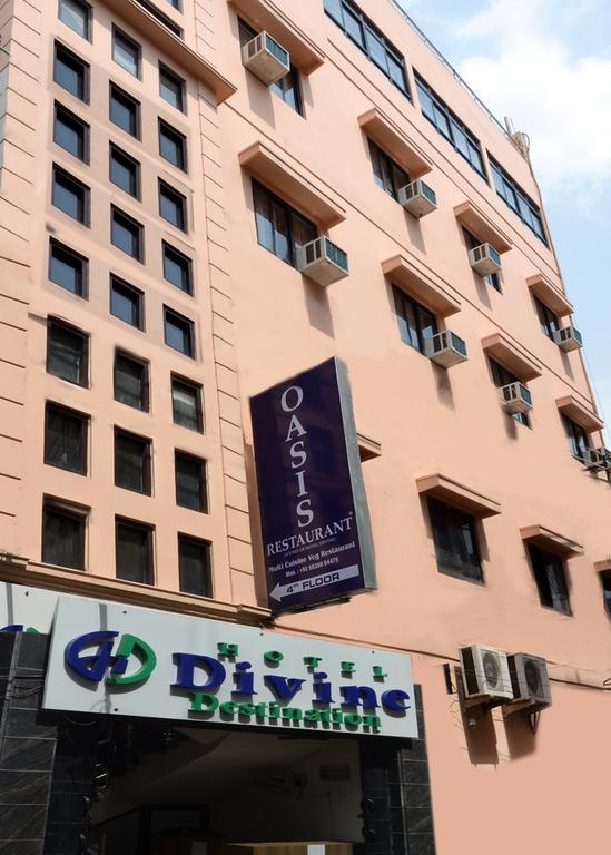 Divine Destination Hotel Varanasi Exterior photo